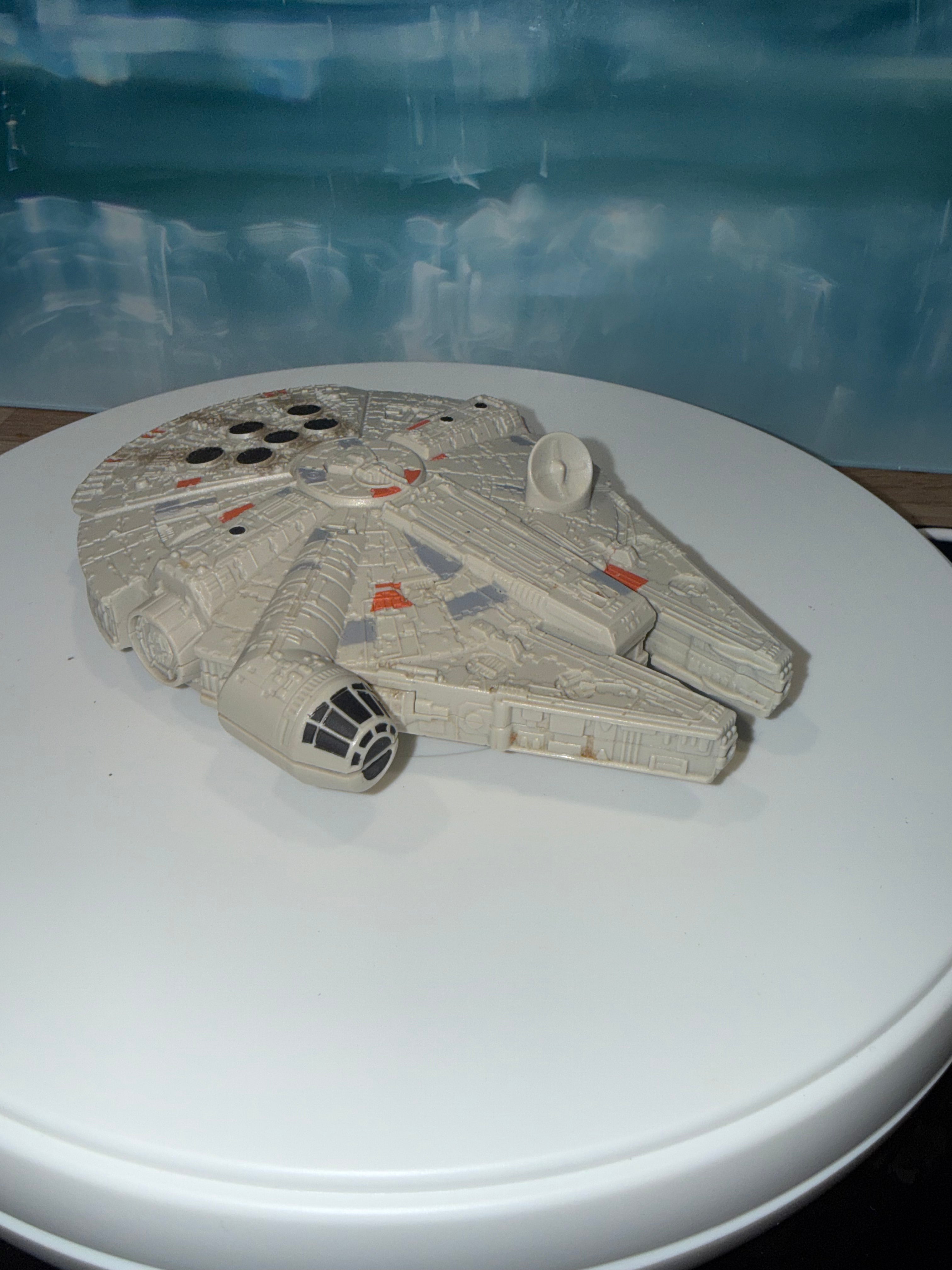 Star Wars Millennium Falcon Pull Back Toy